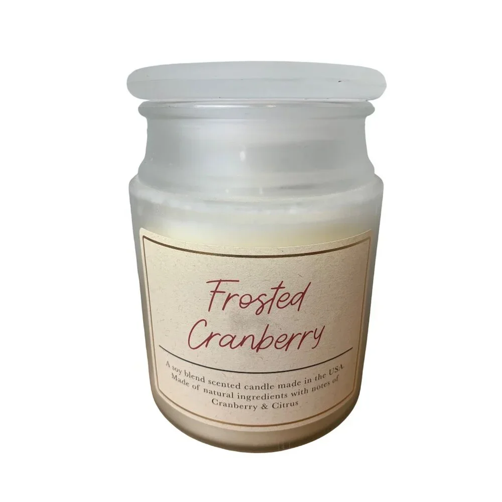 NEW Frosted Cranberry Soy Blend Scented Candle 18oz  Natural Ingredients With No